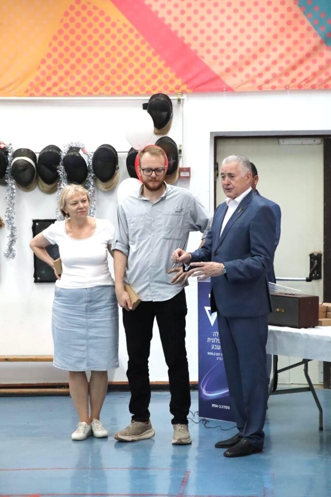 טקס הוקרה לסייף במועדון